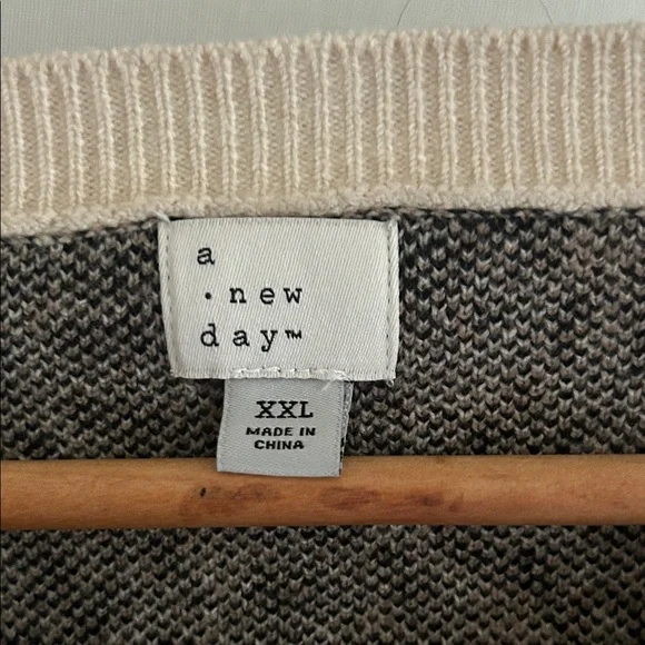 a new day Leopard Print Cardigan Sweater - Black and Cream - Picture 2 of 6